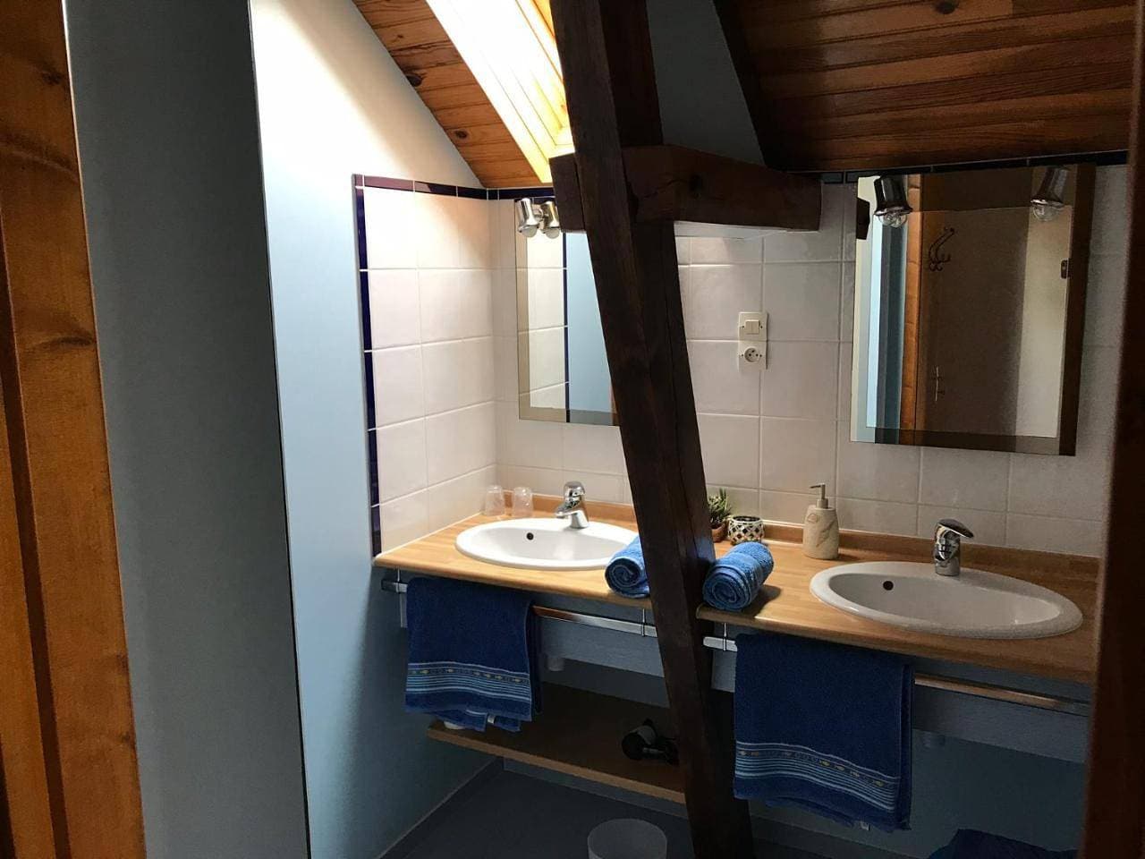 Foto 7 von 8: Triple Room with Mountain View