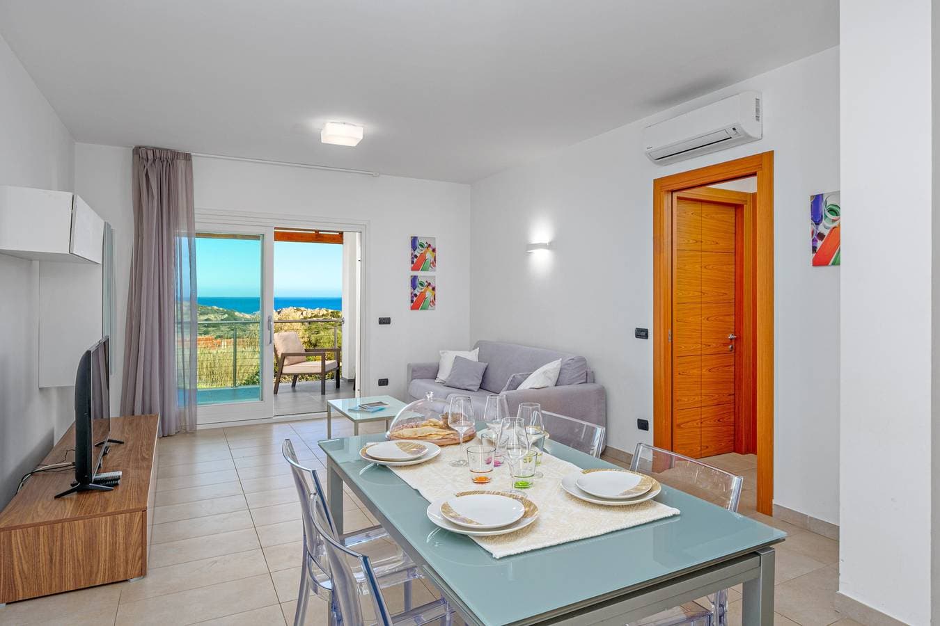 Foto 4 von 23: Einzigartige Ferienwohnung "Villa Marconi 8" mit Meerblick & geräumiger Sonnenterrasse