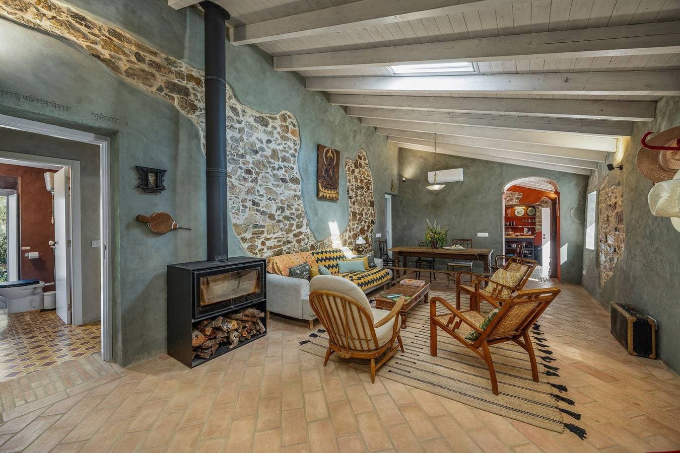 Foto 8 von 32: Villa für 8 Personen mit Pool