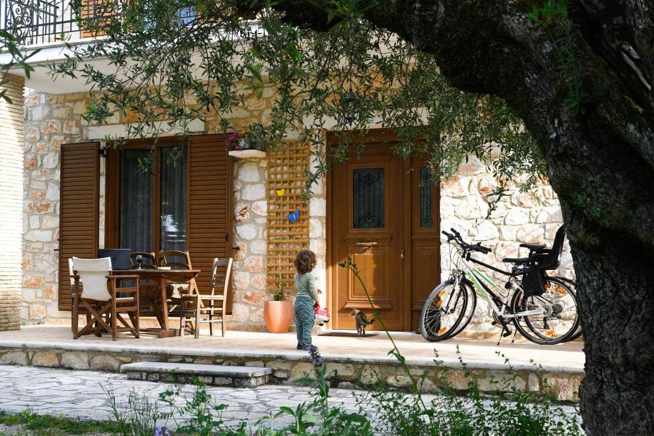LIORIZA Country Houses 1