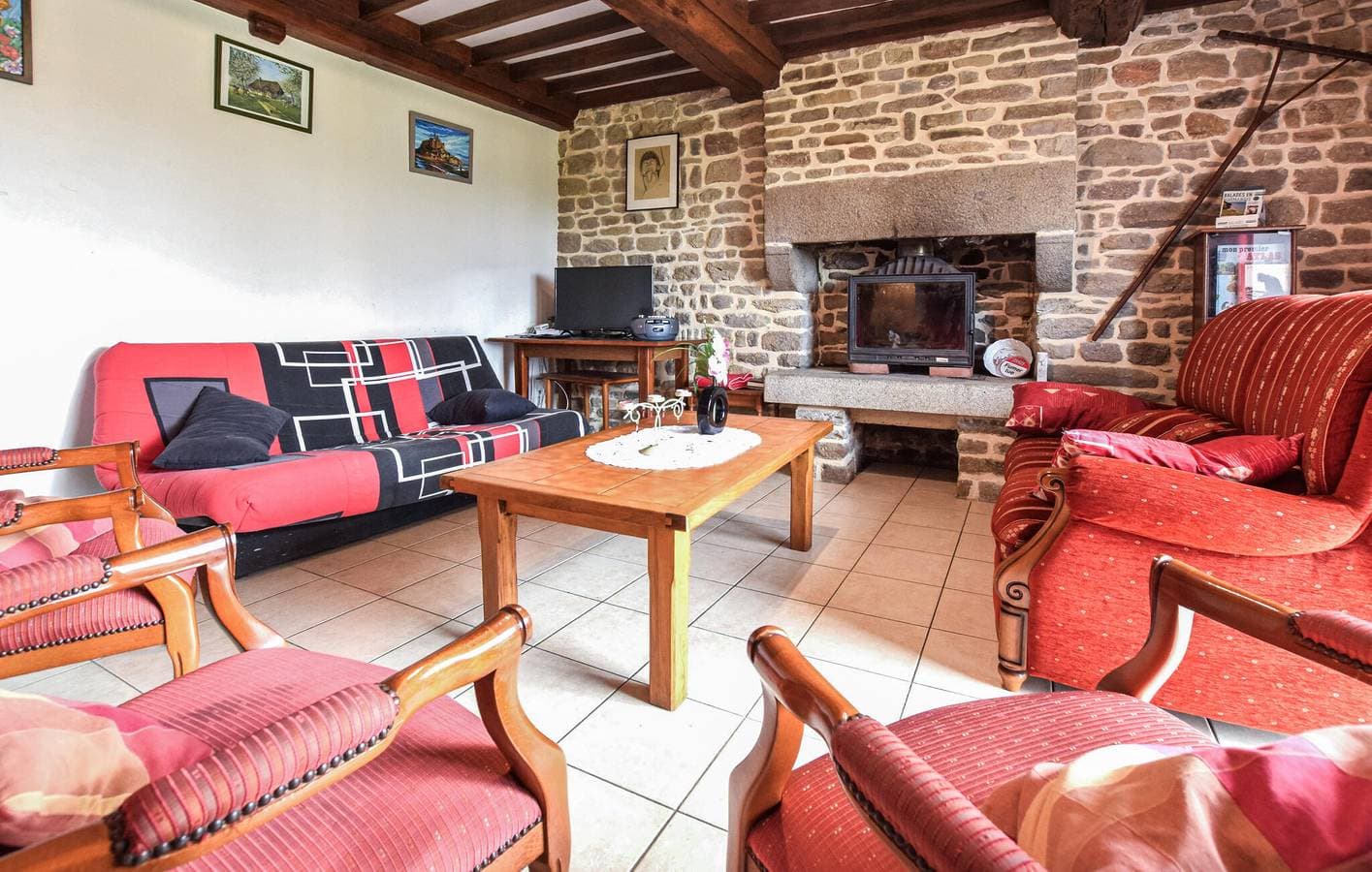 Foto 5 von 26: Montchamp Garden Apartment – WLAN, TV, Parkplatz – Stadt 2 km, Fluss 1000 m