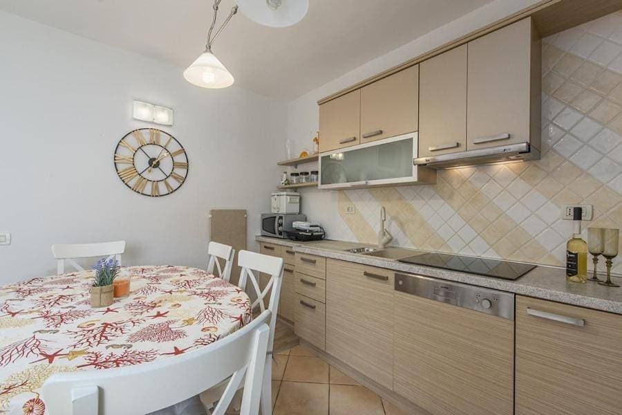 Foto 10 von 21: Ferienwohnung fur 4 Personen im Stadtzentrum nur 30m vom Strand entfernt