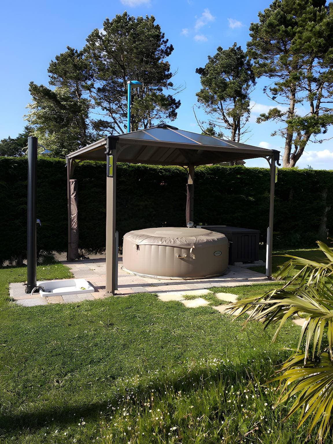 Foto 12 von 24: Ferienhaus 'Gîte Bord de Mer' mit Meerblick, privater Terrasse und WLAN