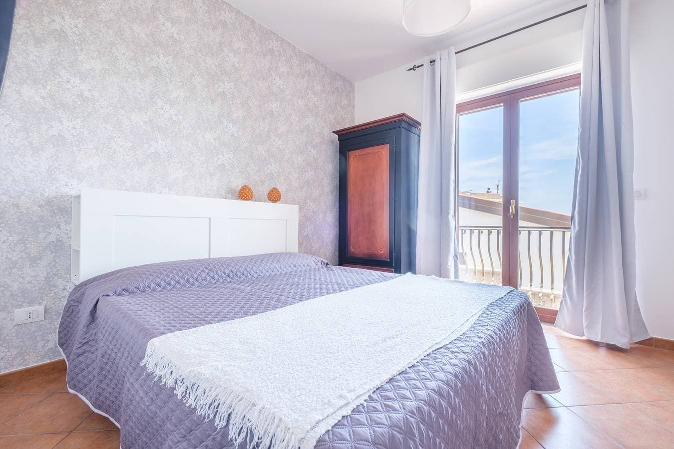 Foto 8 von 24: Ferienwohnung 'Medusa' mit Balkon, WLAN und Klimaanlage