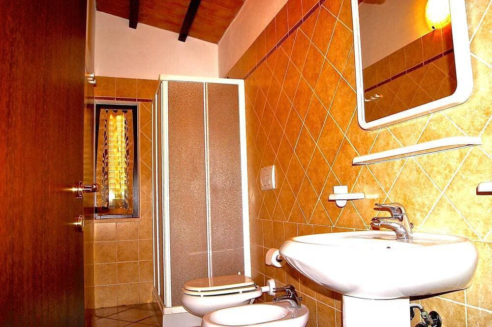 Foto 3 von 30: 6 Holiday Ribocchi: Depandance Gericht privaten eingezäunten