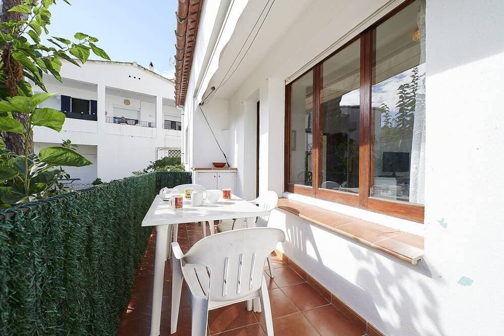 Foto 6 von 16: (Side 2) Apartment near the beach
