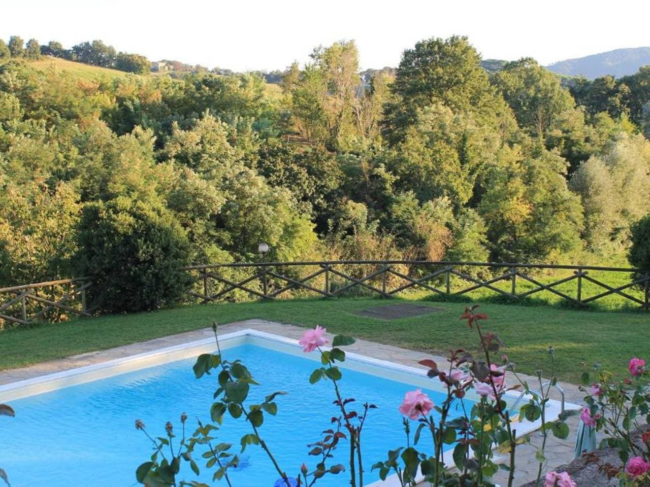 Foto 4 von 32: Rustikale Eleganz mit Blick auf die umbrische Landschaft