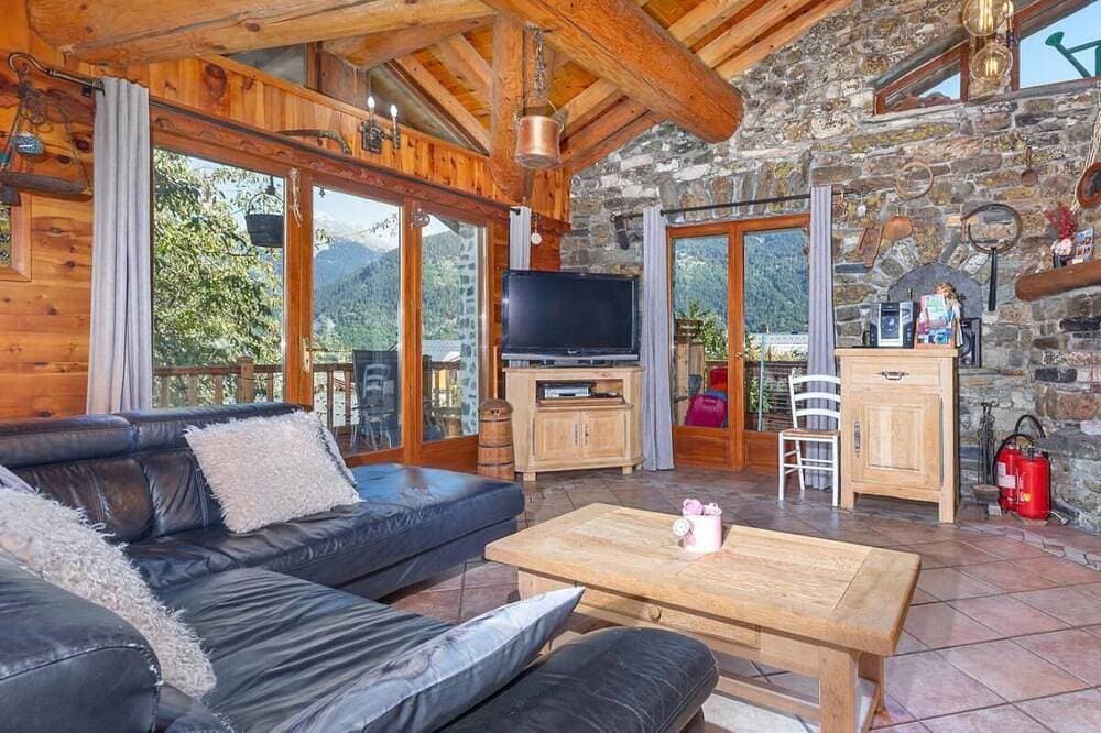 Foto 13 von 30: Landhaus, wifi, skiurlaub an der piste, sauna, terrasse, balkon, kamin oder ofen für holz