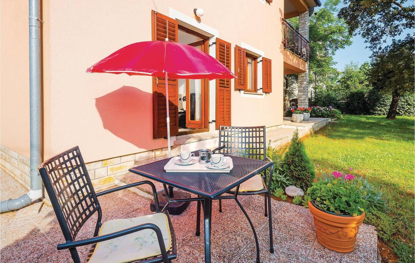 Foto 5 von 20: Gemütliche Ferienwohnung mit Terrasse in der Nähe des Stadtzentrums und der Küste