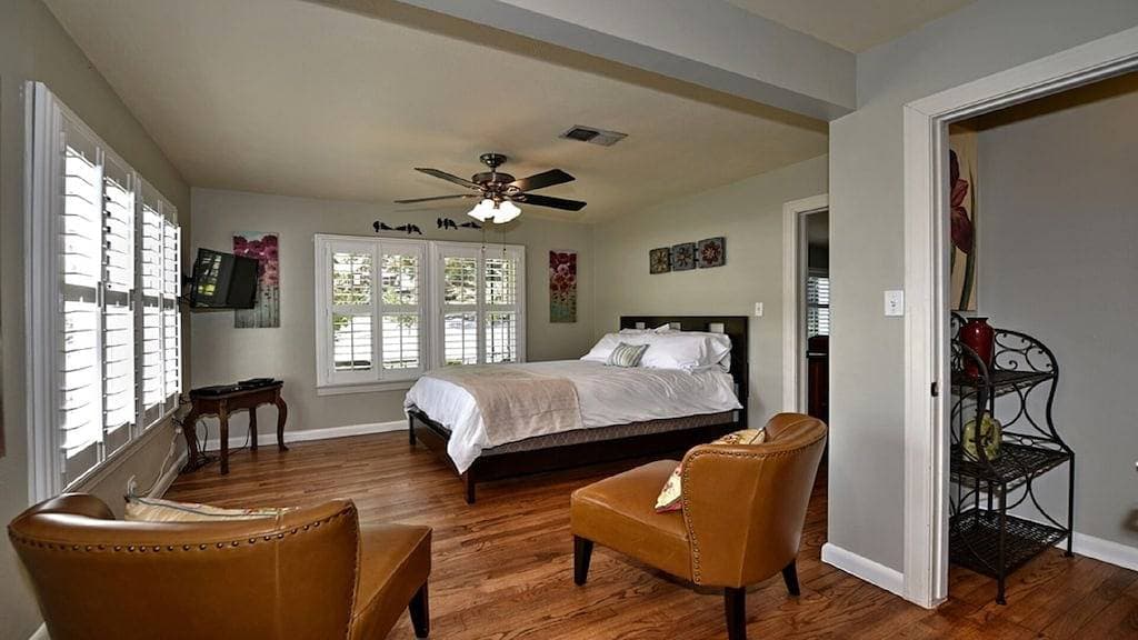Foto 4 von 8: Comal Cottages on Union #297a