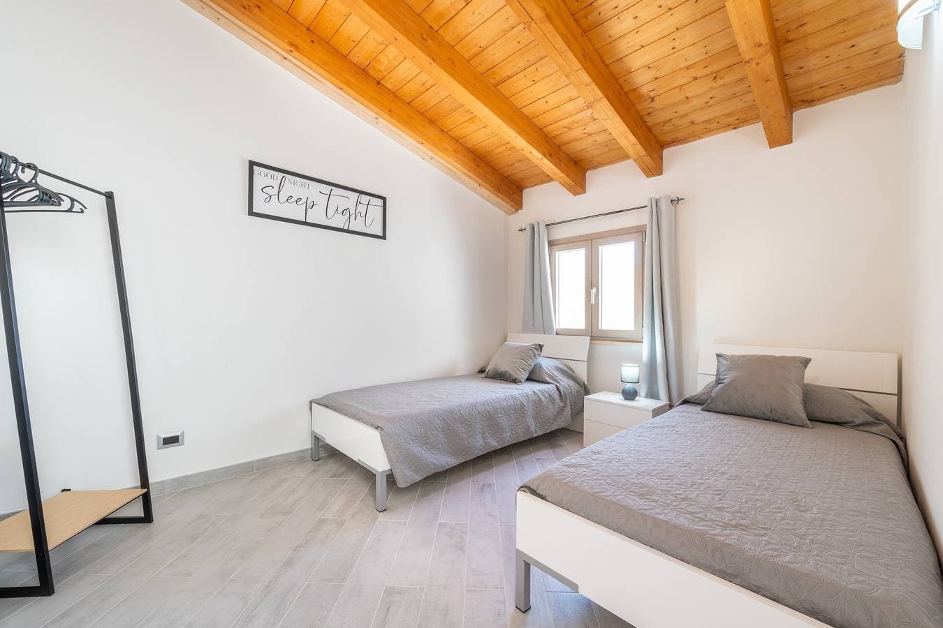 Foto 12 von 24: Ferienhaus 'Meerblick' mit Meerblick, WLAN und Klimaanlage