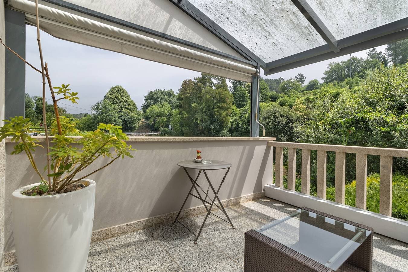 Foto 2 von 30: Ferienwohnung 'Dos Amores' mit Seeblick, Wi-Fi und Klimaanlage