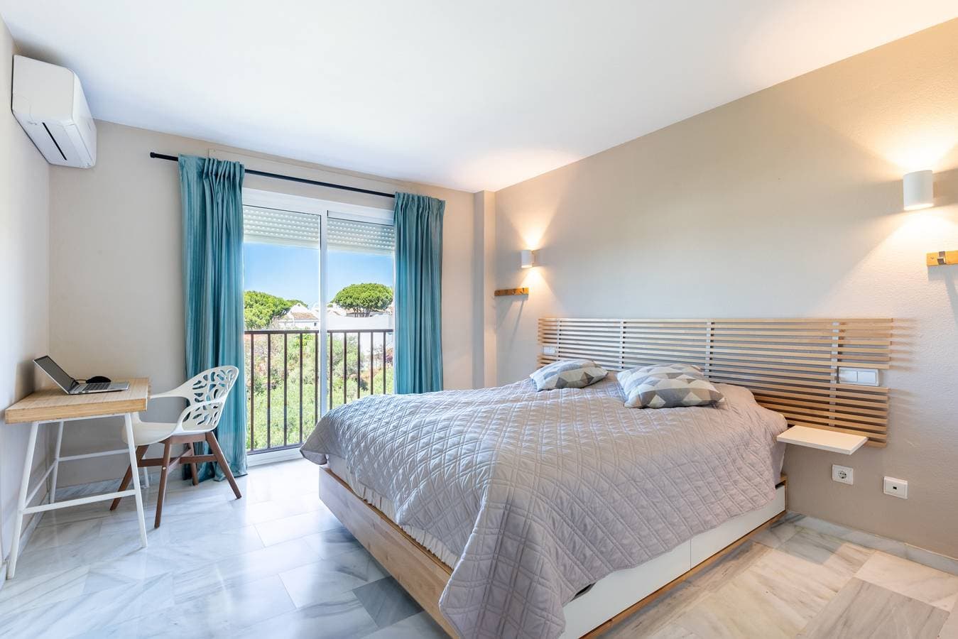 Foto 2 von 31: Penthouse Amatista – Meerblick & Sonnenterrasse in Marbella