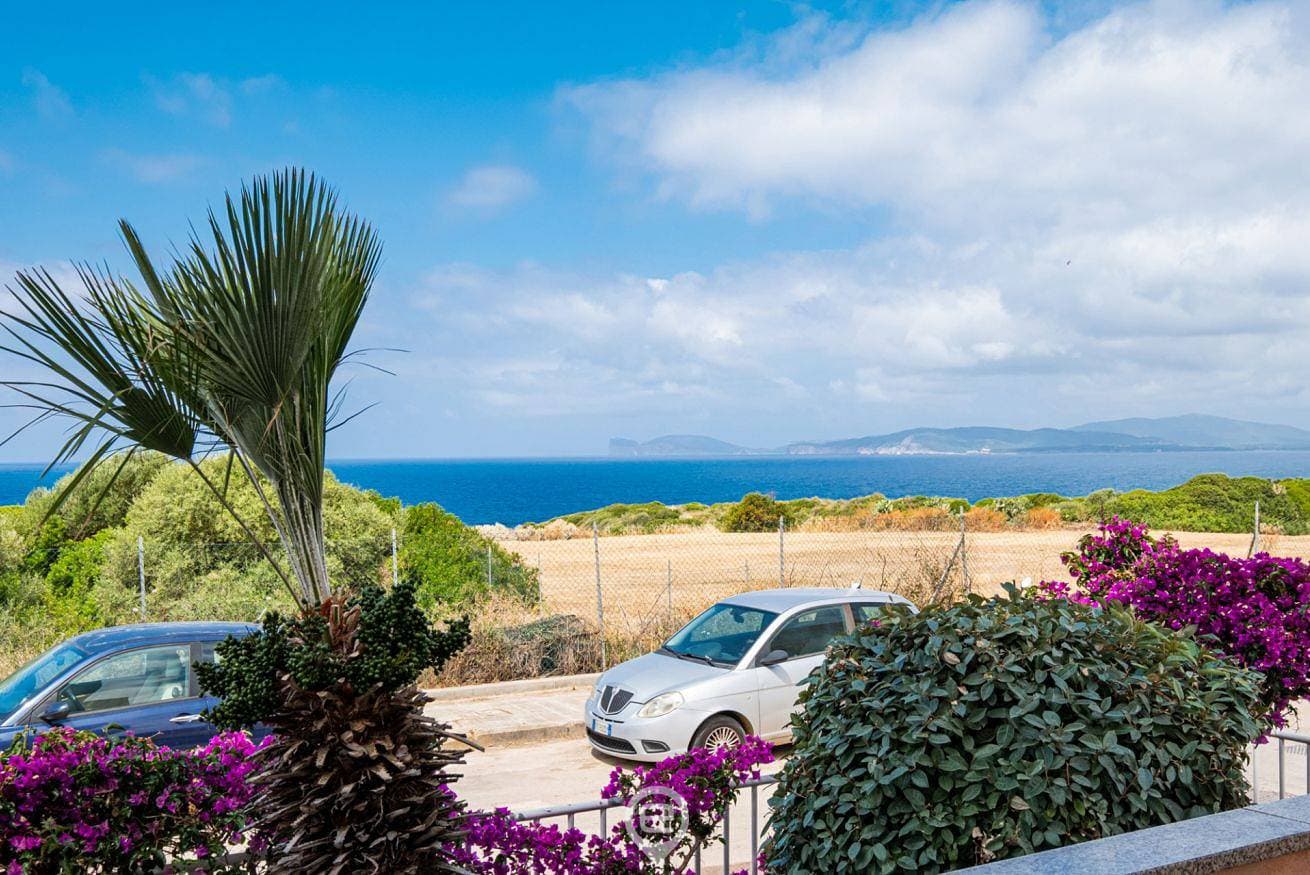 Foto 4 von 44: Ferienwohnung für 4 Personen mit Balkon/Terrasse