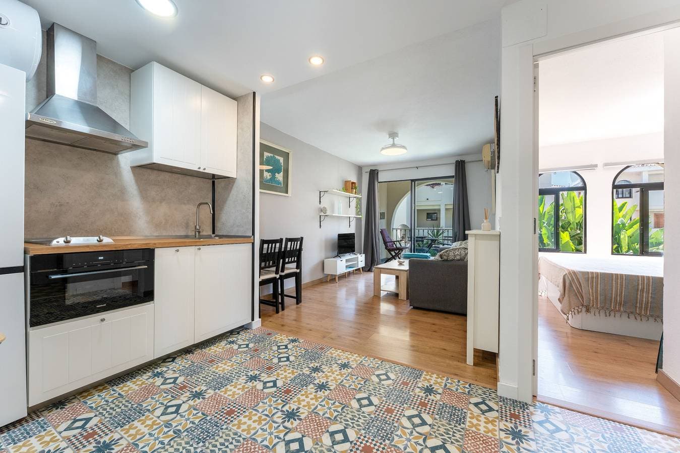 Sun Beach Apartment 1