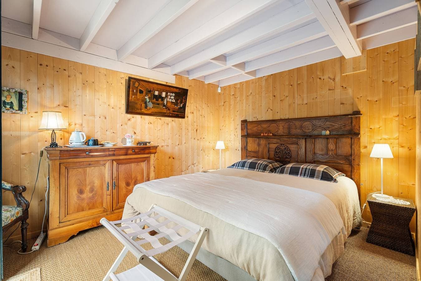 Foto 4 von 21: Gästehaus 'La Cabane dans les charmes' mit privater Terrasse, Gemeinschaftsgarten und WLAN