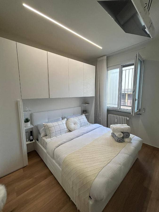 Foto 2 von 30: One-Bedroom Apartment