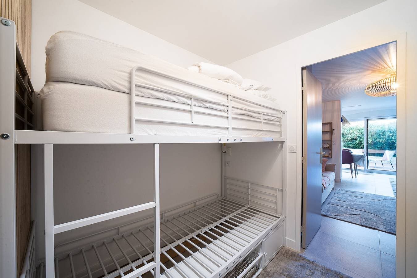 Foto 5 von 13: Ferienwohnung für 4 Personen mit Terrasse