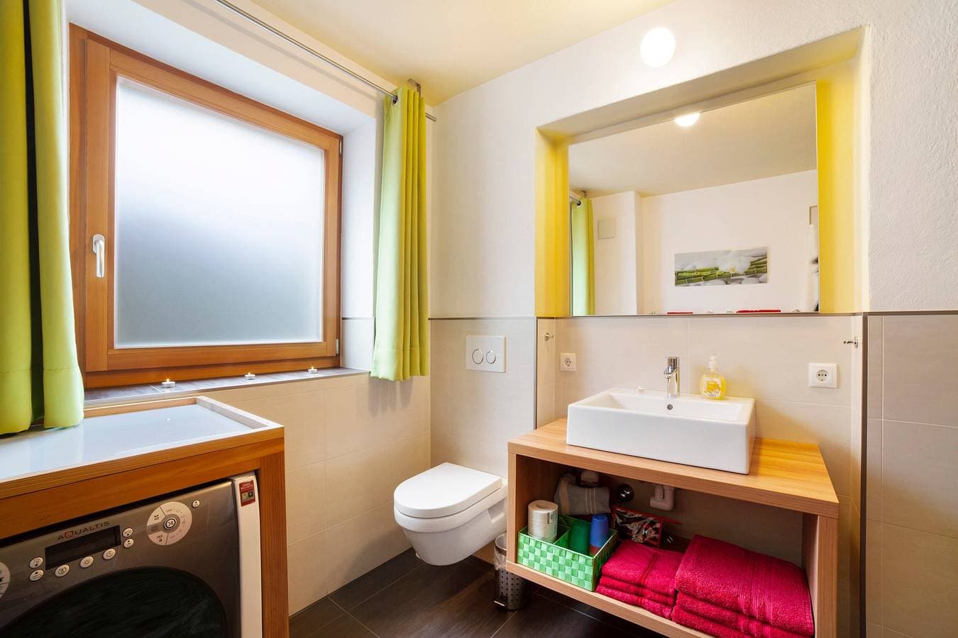 Foto 12 von 37: Ferienwohnung 'Joshof Talblick' mit Bergblick, privater Terrasse und WLAN