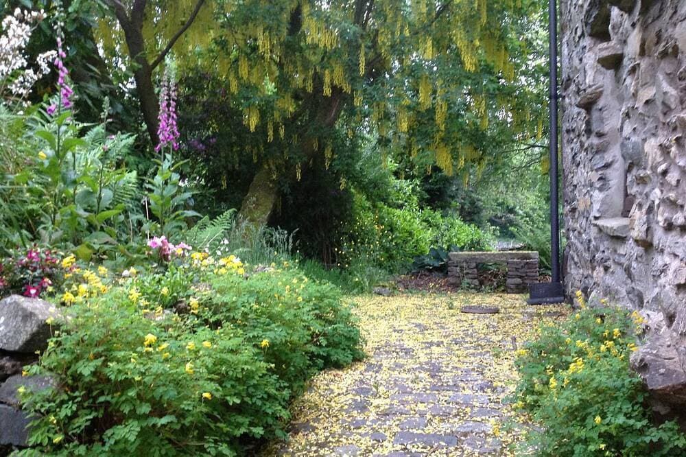 Foto 8 von 25: Freistehende, romantische, gemütliche Scheune. Ruhig und mit schöner Aussicht. Garten. W-lan.