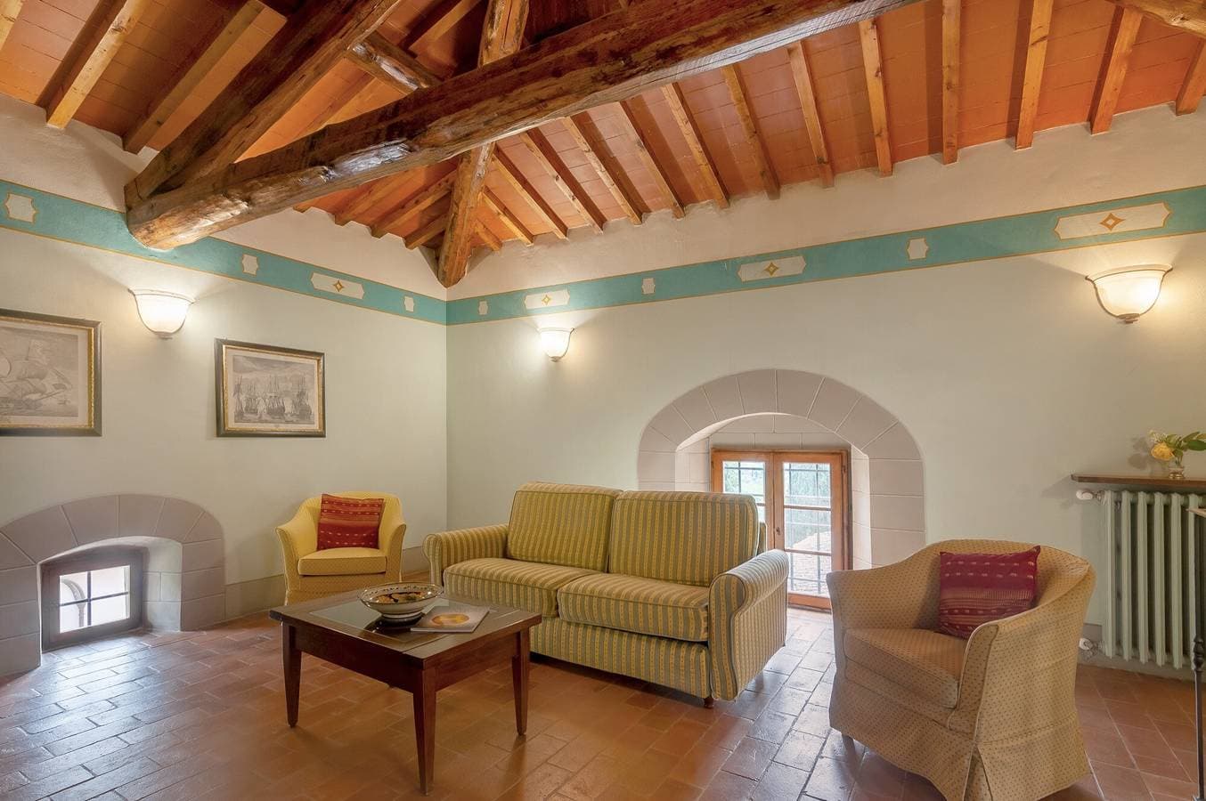 Foto 9 von 19: Ferienwohnung 'La Torre' mit gemeinschaftlich genutztem Pool, privater Terrasse und WLAN