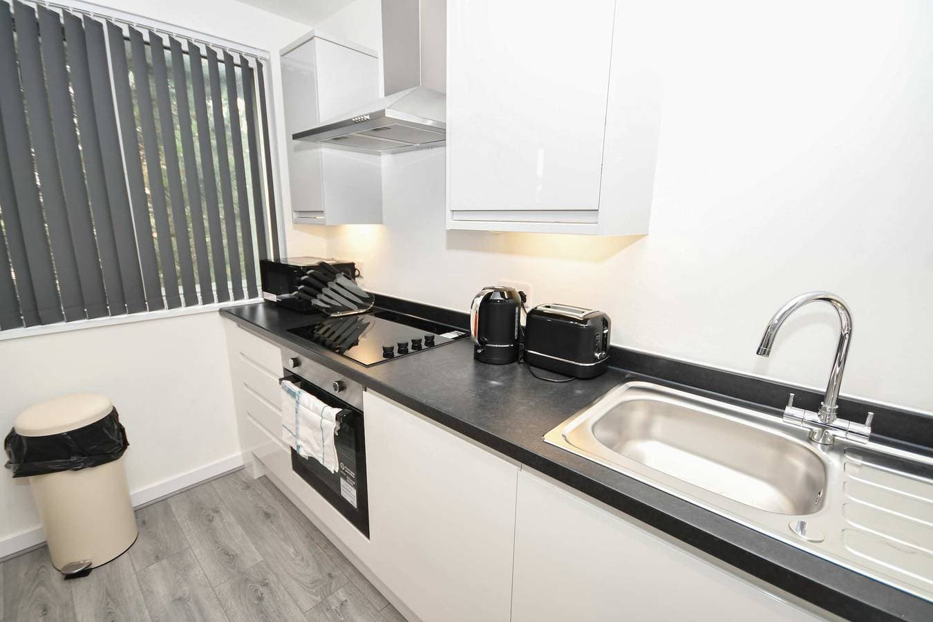 Foto 3 von 30: Modern & Stylish 1 Bed Apartment in Leeds