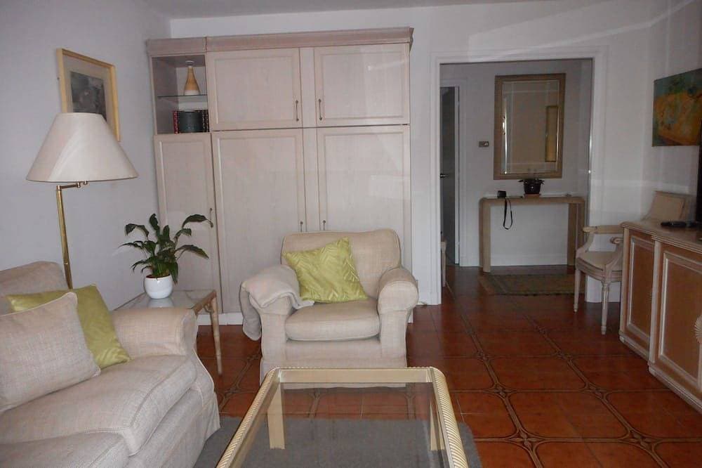 Foto 7 von 20: Wunderbare 4-Sterne-Wohnung gated Residenz Pool Tennis 10 Minuten Meer