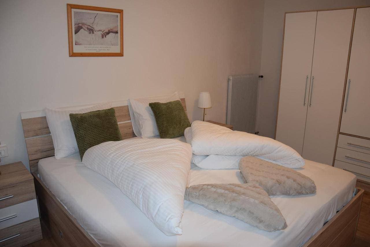 Foto 5 von 5: Small Double Room