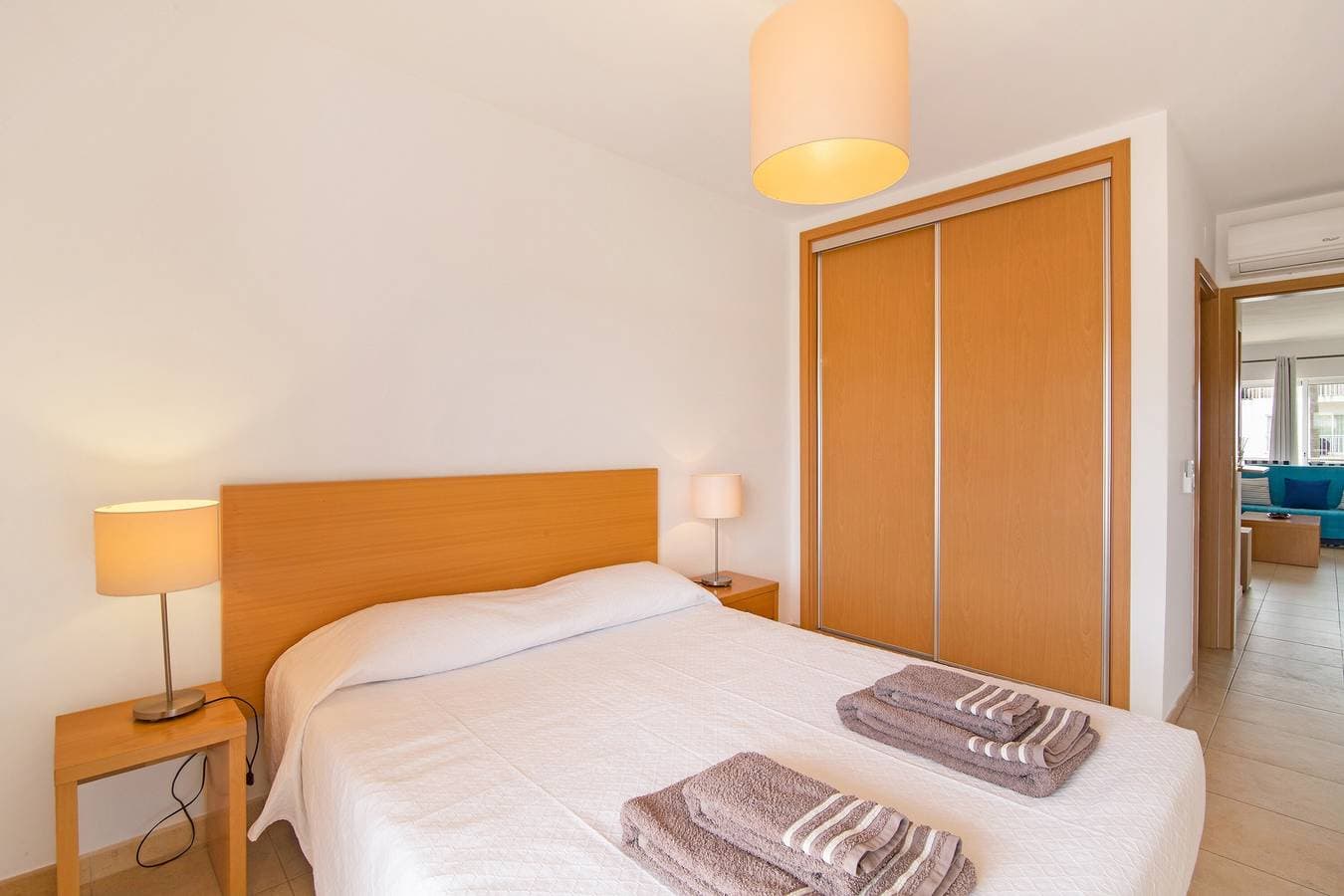 Foto 12 von 27: Ferienwohnung 'Costa Cabanas 68' mit Gemeinschaftspool, WLAN und Klimaanlage