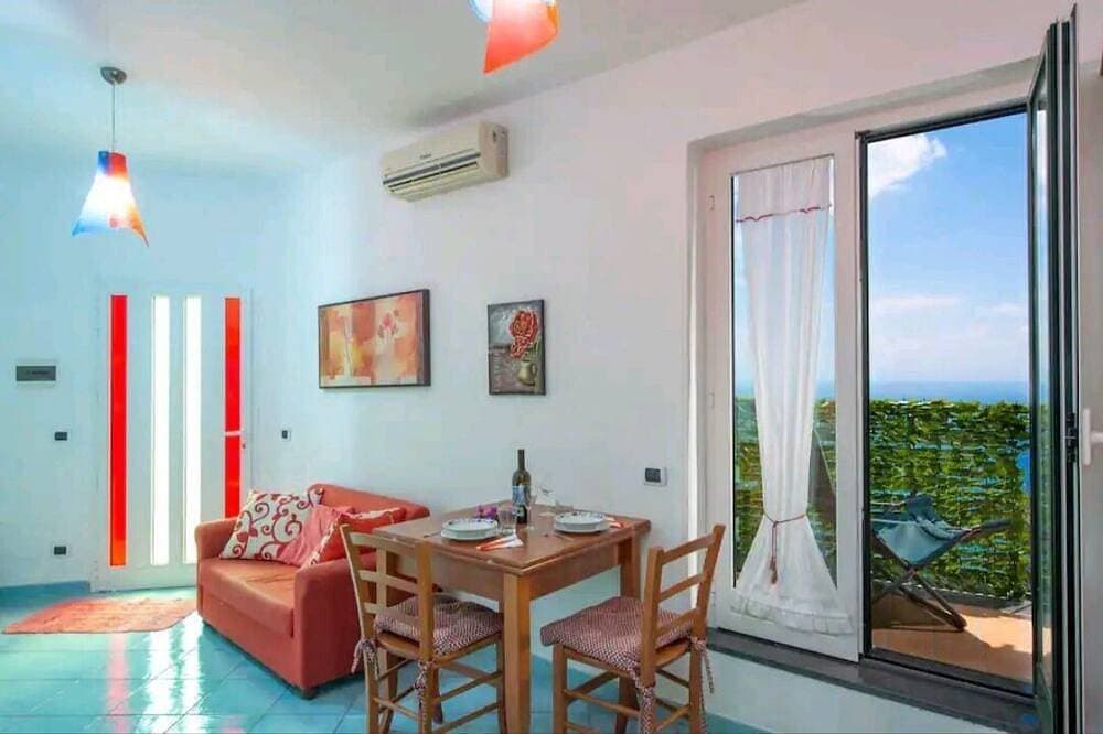 Foto 6 von 16: On the Amalfi Coast: Romantic House \"Bouganvillea\"