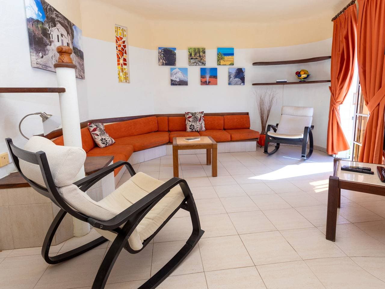 Foto 6 von 36: Ferienhaus mit 2 Schlafzimmern, Balkon und beheiztem Pool
