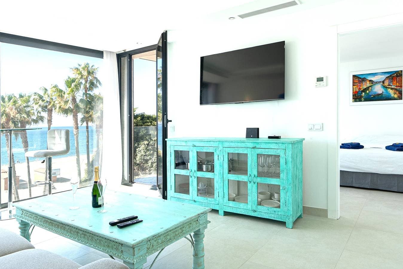 Foto 2 von 48: Casa La Viu estepona