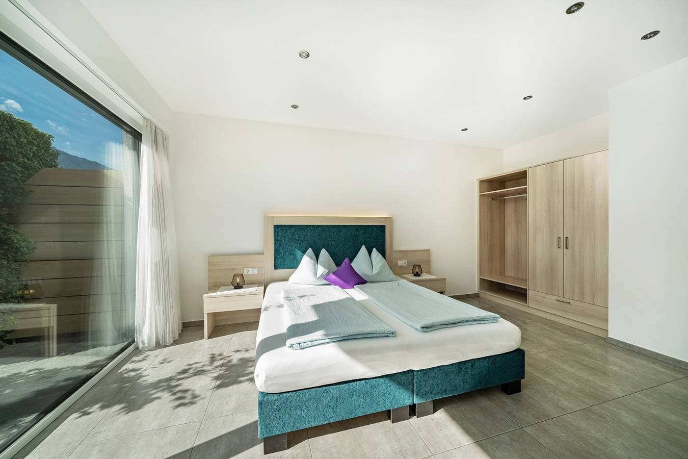 Foto 4 von 32: Ferienwohnung "Weinreichhof Marie & Max" mit Bergblick, privater Terrasse und WLAN