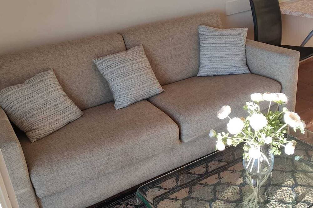Foto 4 von 18: Nice and cozy apartament with lake view!