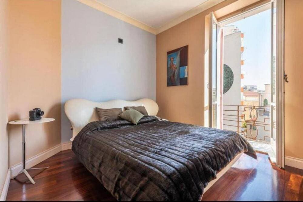 Foto 3 von 23: Cosy and comfortable flat located in the heart of Cagliari.