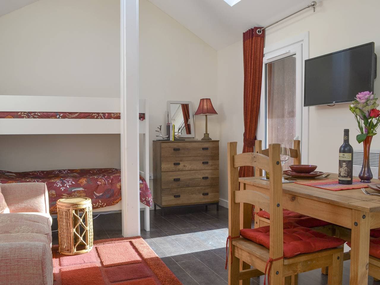 Foto 4 von 15: Cottage für 2 Personen mit Garten