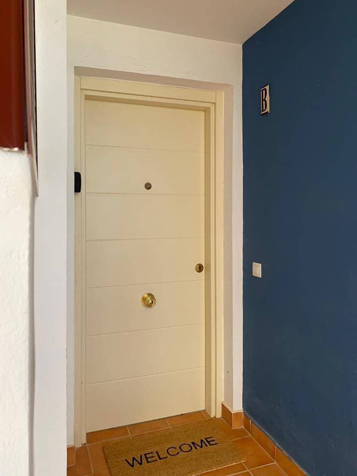 Foto 10 von 36: Two-Bedroom Apartment