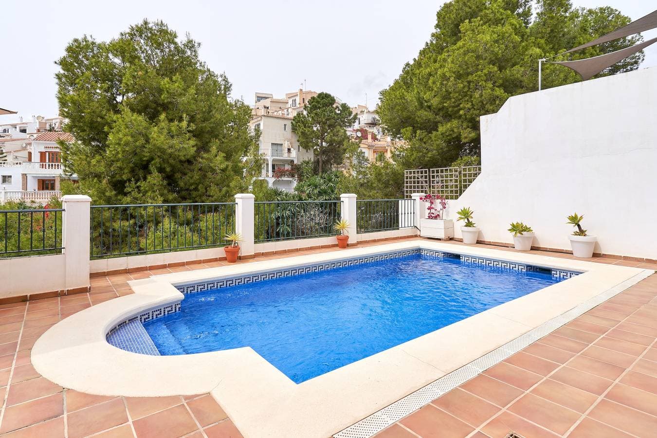 Foto 10 von 23: Ferienwohnung mit privatem Pool nahe dem Strand mit 2 Terrassen und WLAN