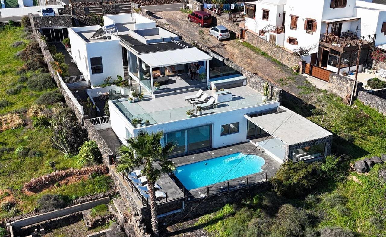 Foto 4 von 66: Villa