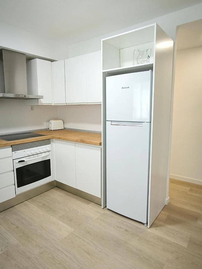 Foto 4 von 33: Three-Bedroom Apartment
