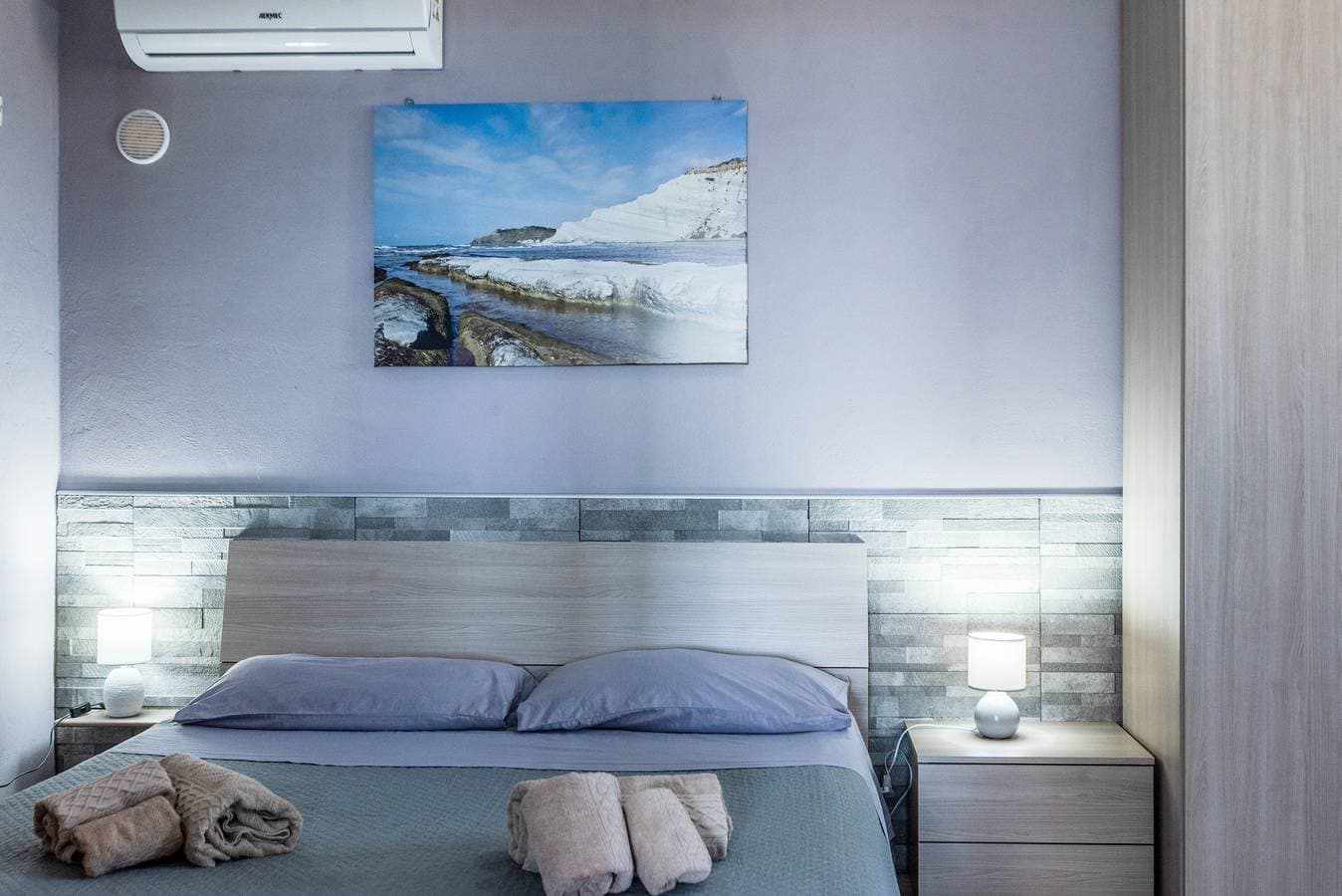 Foto 9 von 49: Ferienhaus 'Abbacari 1' mit Meerblick, WLAN und Klimaanlage