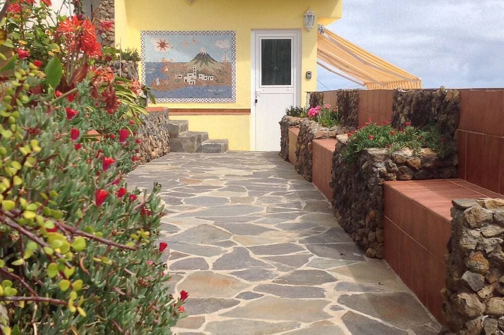 Foto 8 von 30: Erstaunliche Aussichten Auf Atlantik & Teide Mit Privater Terrasse, Pool & BBQ