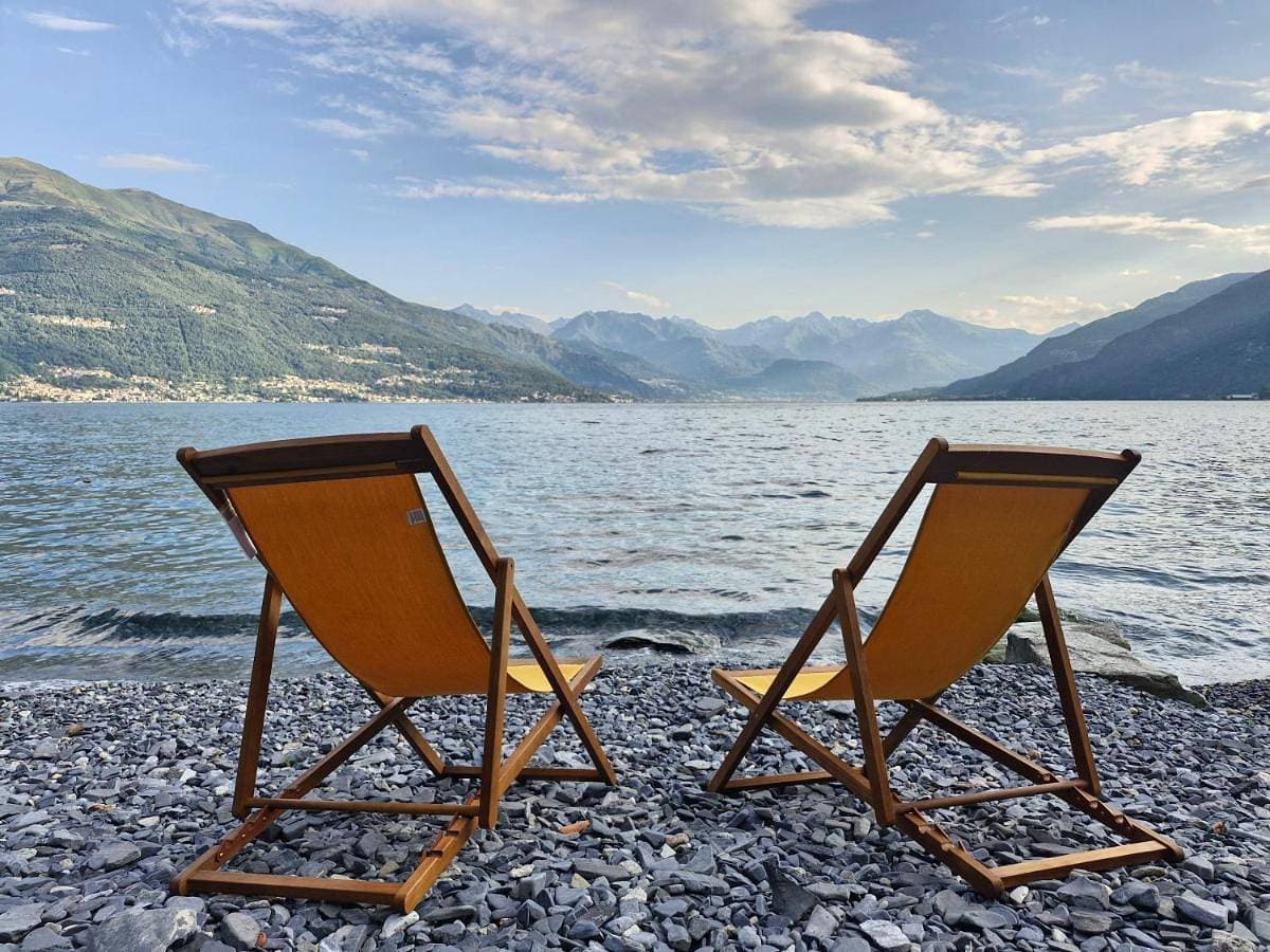 Breathtaking Lake view LA RIVA 1