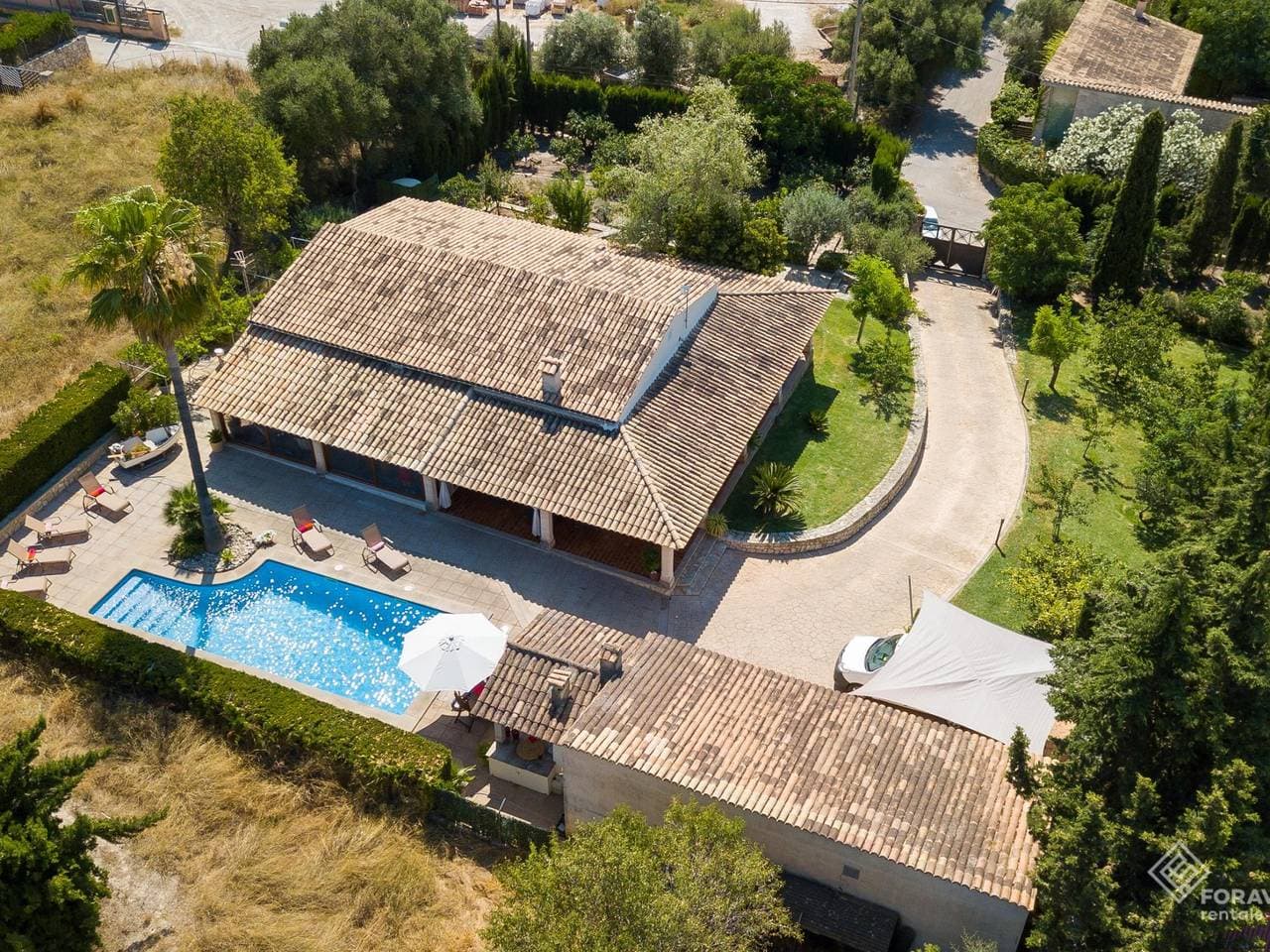 Foto 3 von 39: Es Pou de Biniamar - Schöne Villa mit Pool in Selva