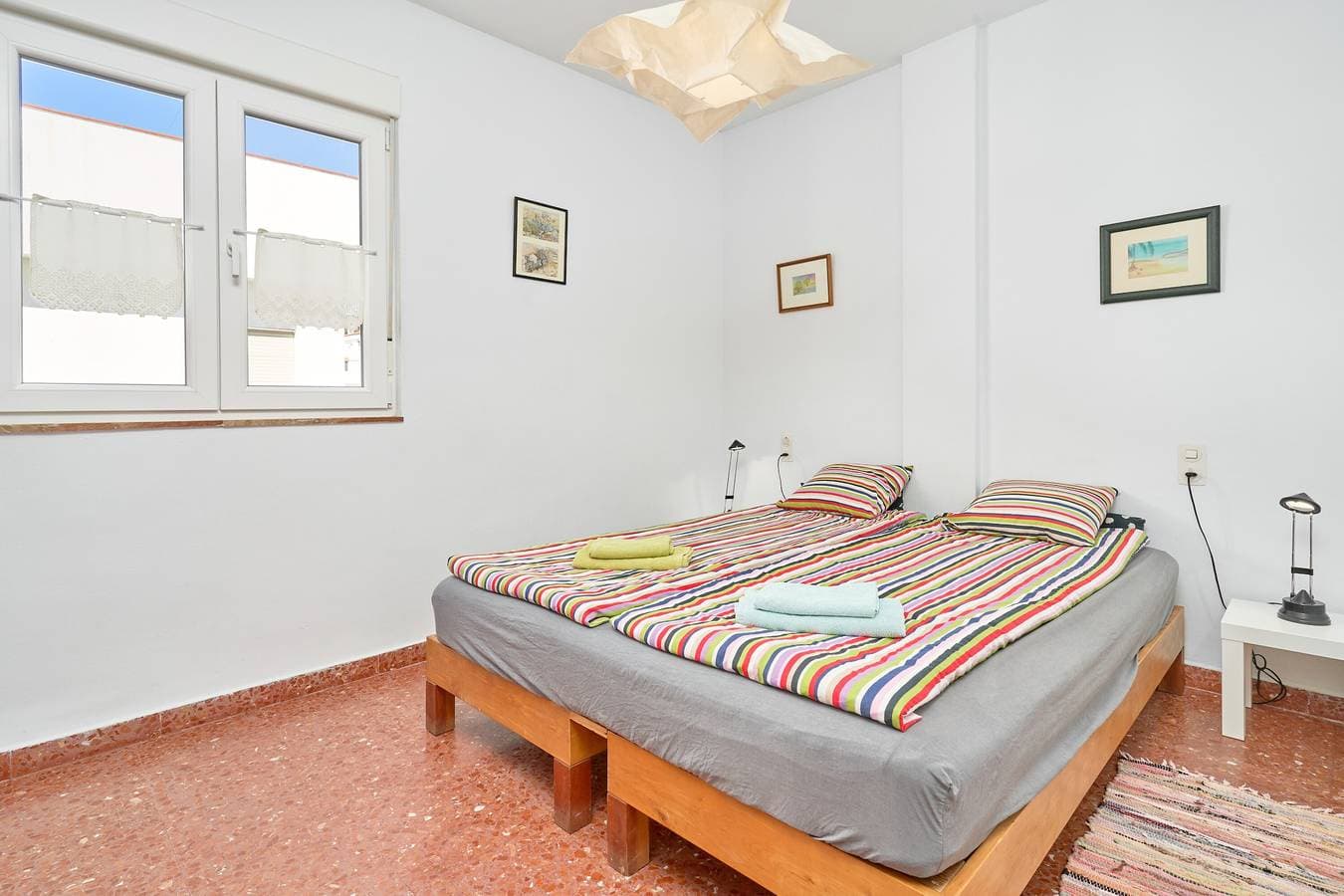 Foto 8 von 25: Ferienwohnung 'Apartamento 1a línea La Herradura' mit Meerblick, WLAN & Klimaanlage