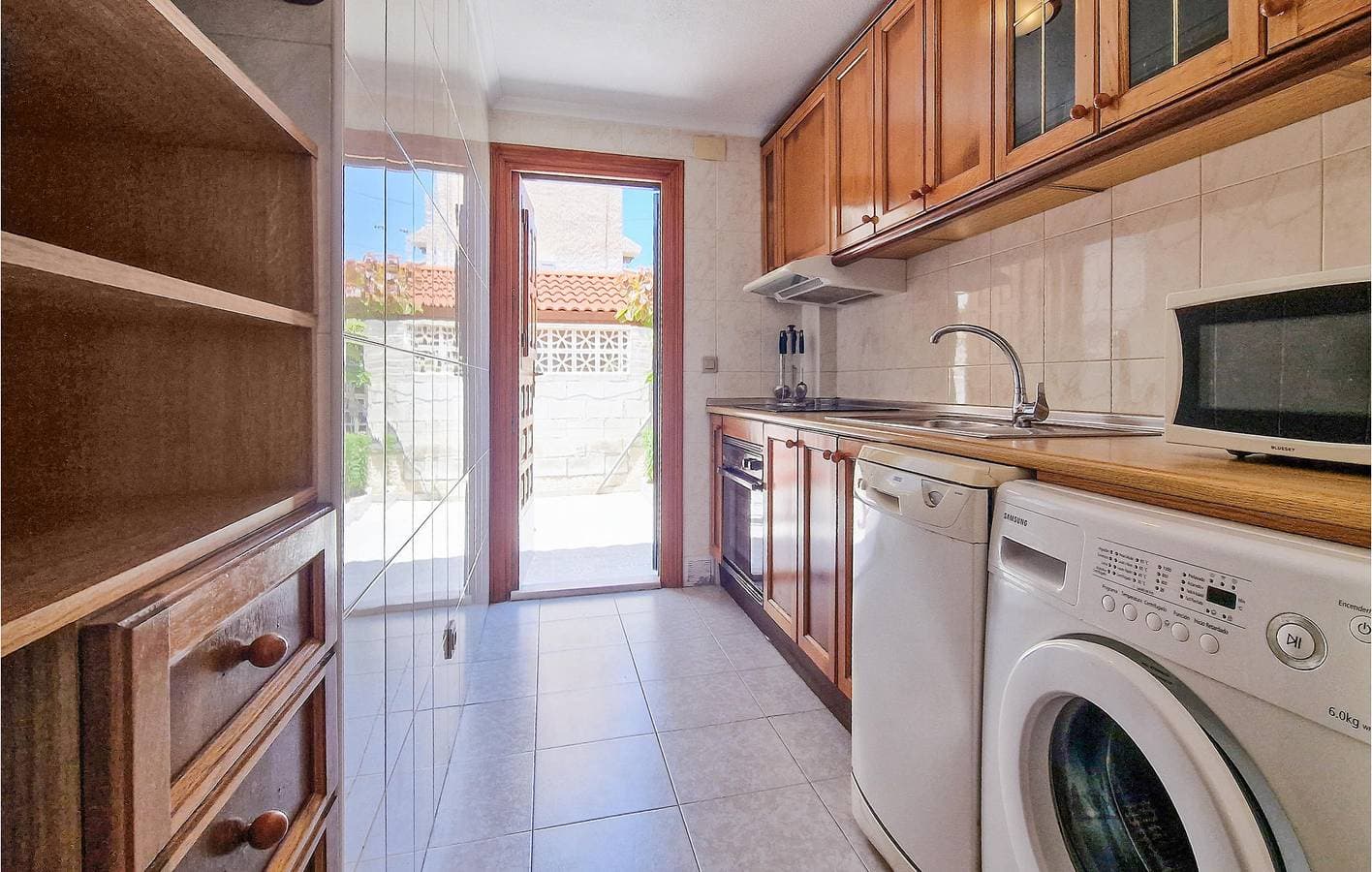 Foto 4 von 14: Gemütliches Strandapartment mit Garage & Terrasse
