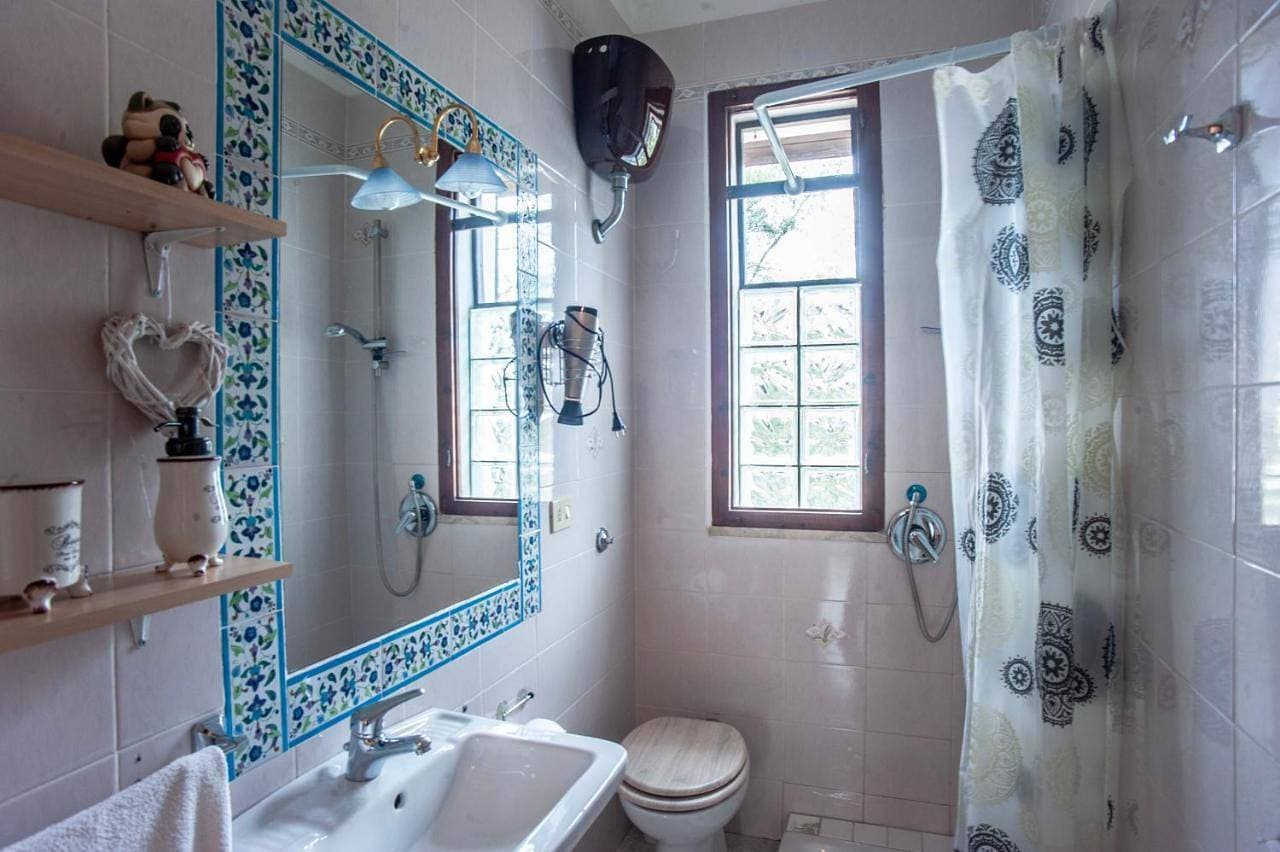 Foto 7 von 9: Double Room with Private External Bathroom