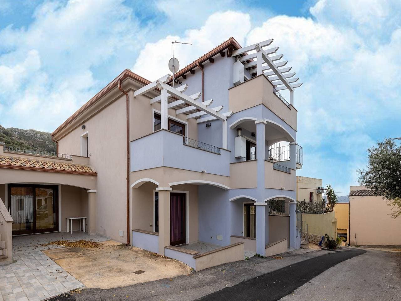 Foto 6 von 35: Klimatisiert, mit Garten und privatem Parkplatz