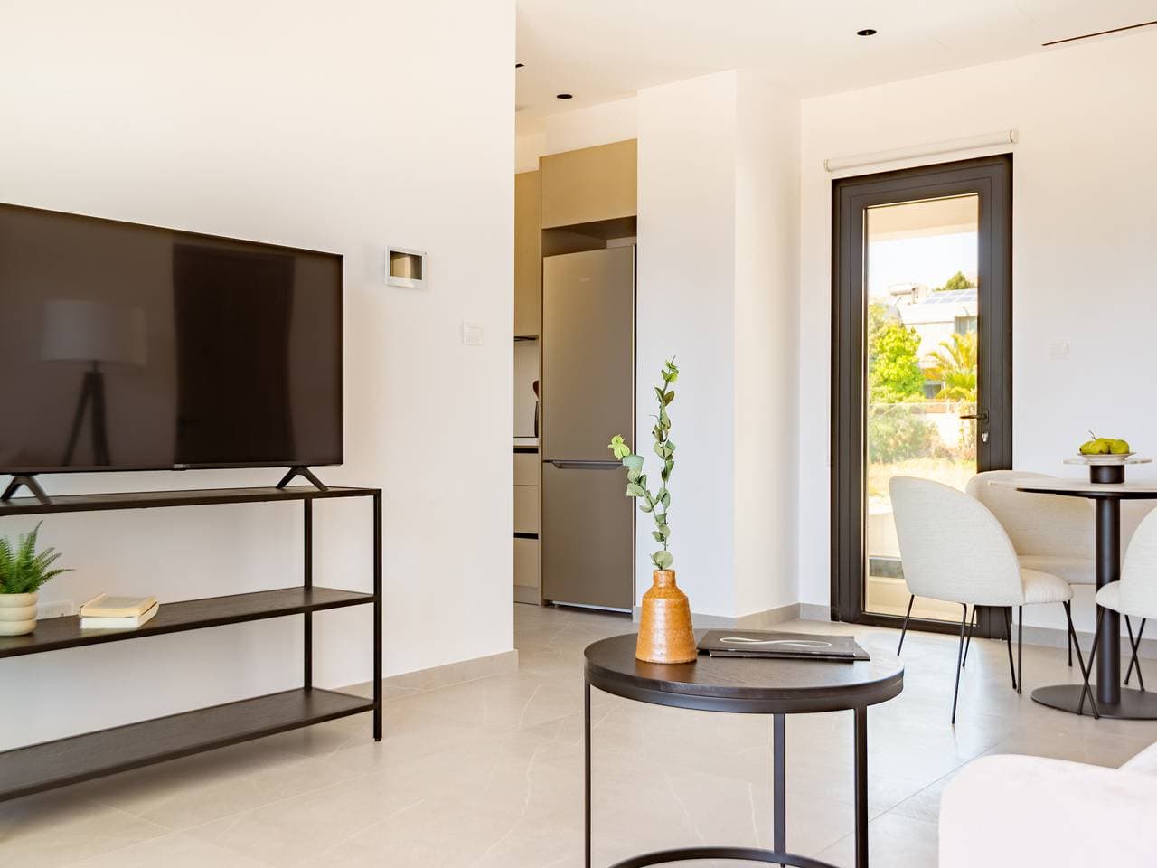 Foto 4 von 15: Sanders Eduardovich - Süßes 1-Zimmer-Appartement mit Balkon