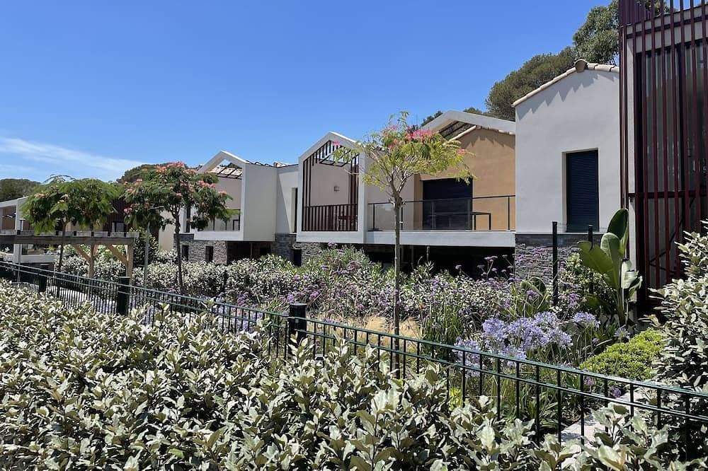 Foto 8 von 23: Wohnung in Residenz mit Pool, 300 m vom Landungsstrand entfernt